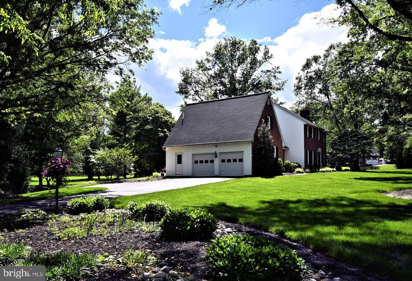 3070 Ursulas Way photo 4