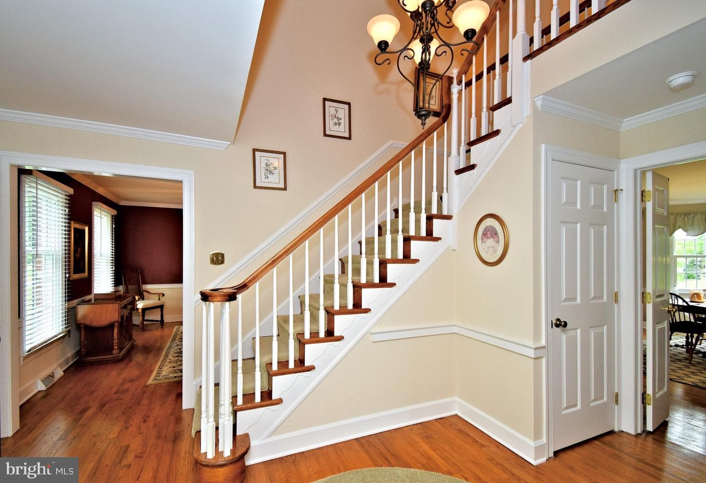 3070 Ursulas Way photo 9