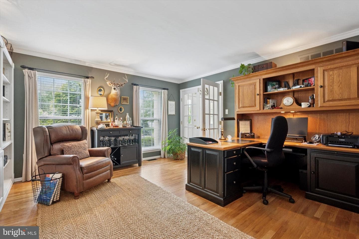 1004 Canter Circle photo 4