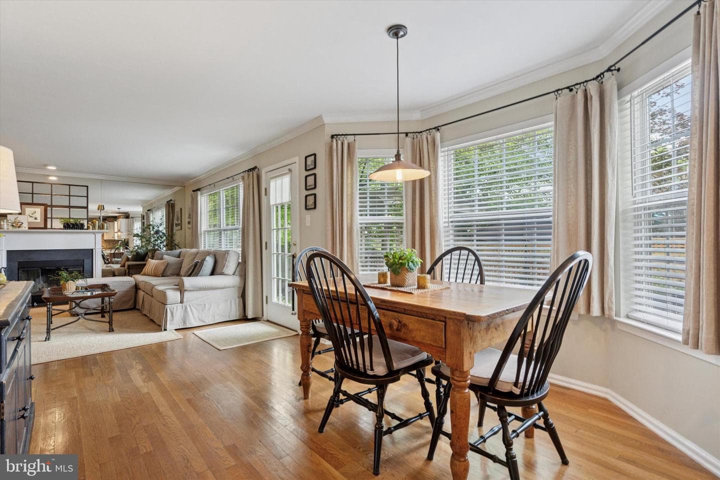 1004 Canter Circle photo 8