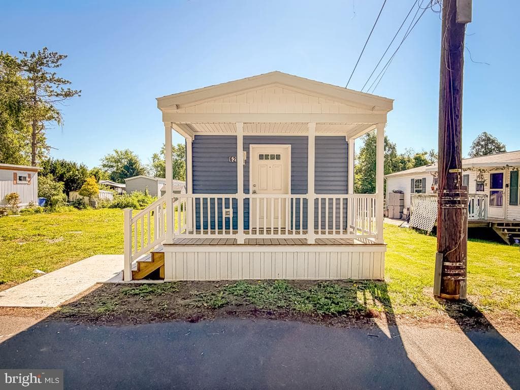 62 Harrison Drive photo 3
