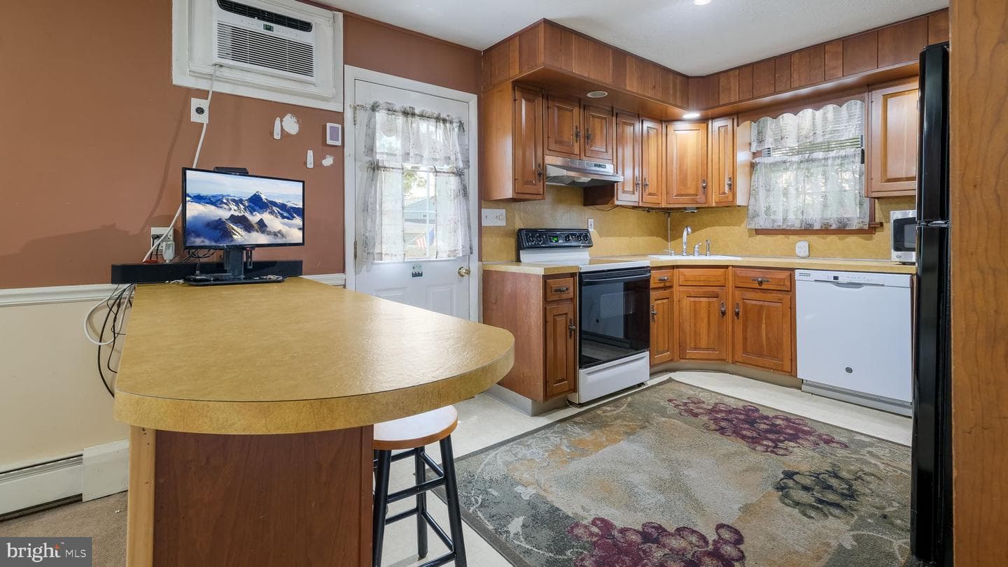 526 Durham Road photo 13