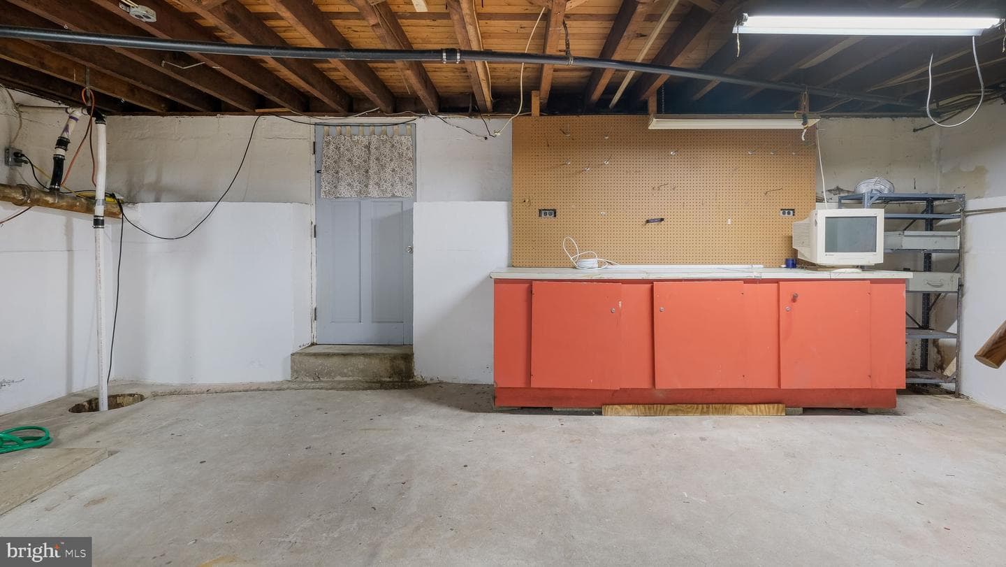 526 Durham Road photo 25