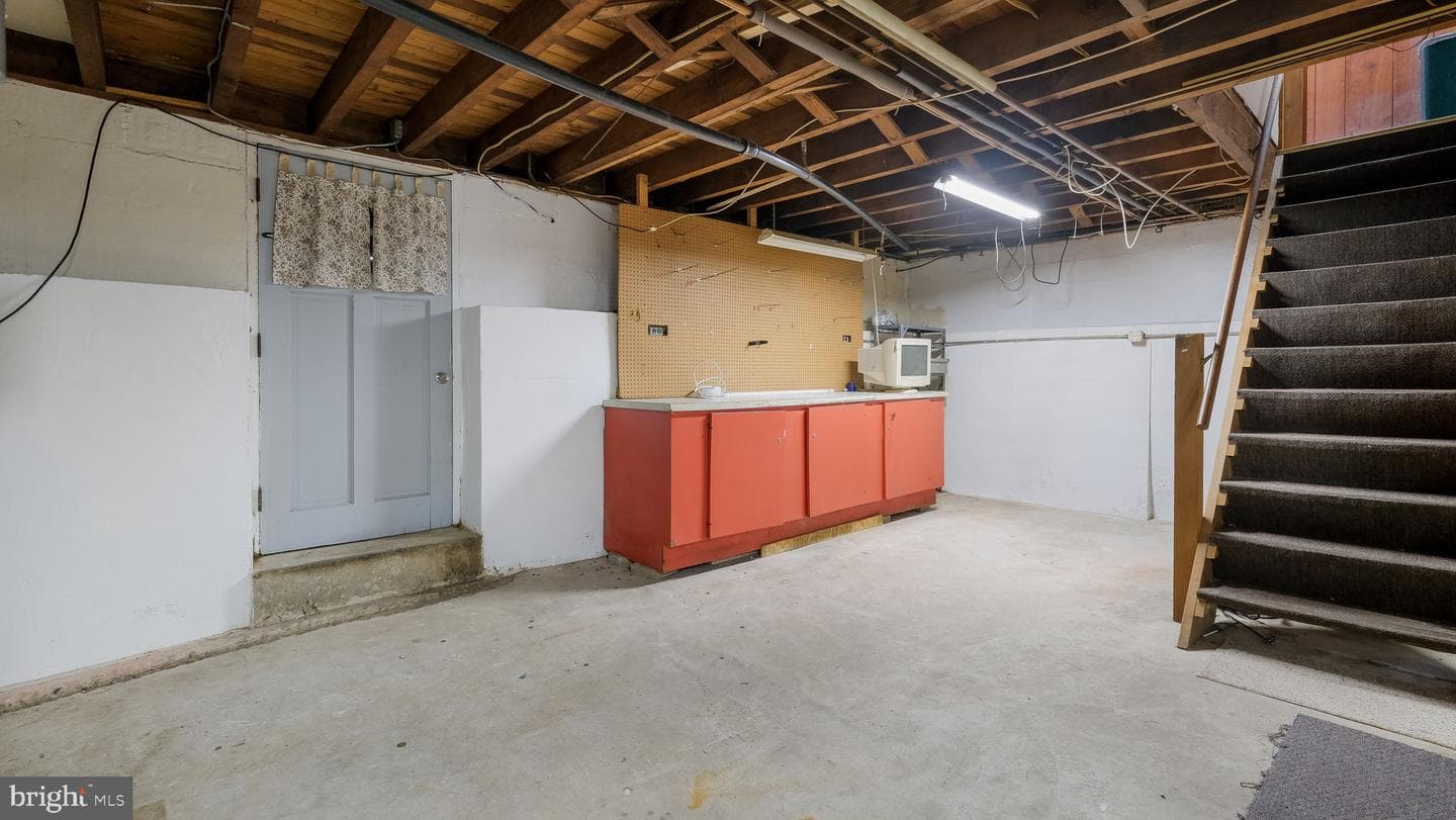 526 Durham Road photo 26