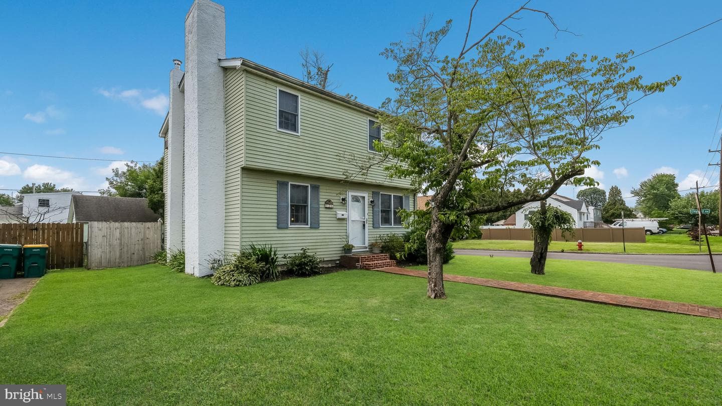 526 Durham Road photo 6