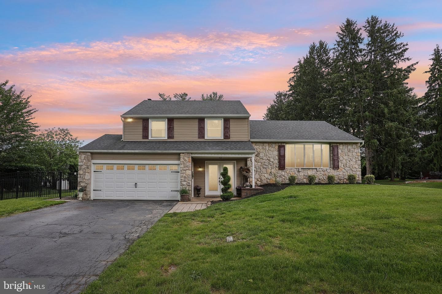 62 White Hurst Drive