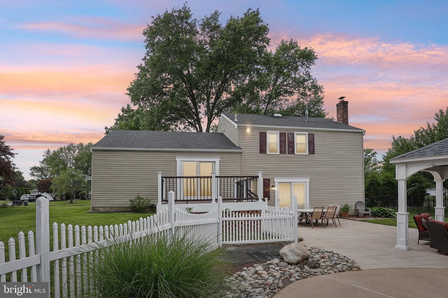 62 White Hurst Drive photo 2