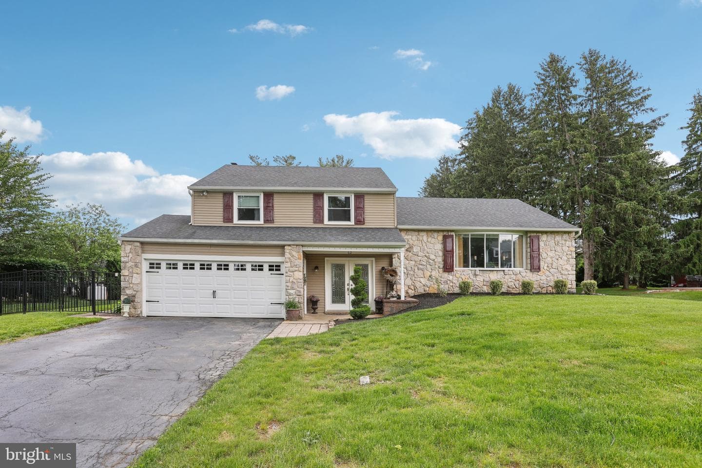62 White Hurst Drive photo 5