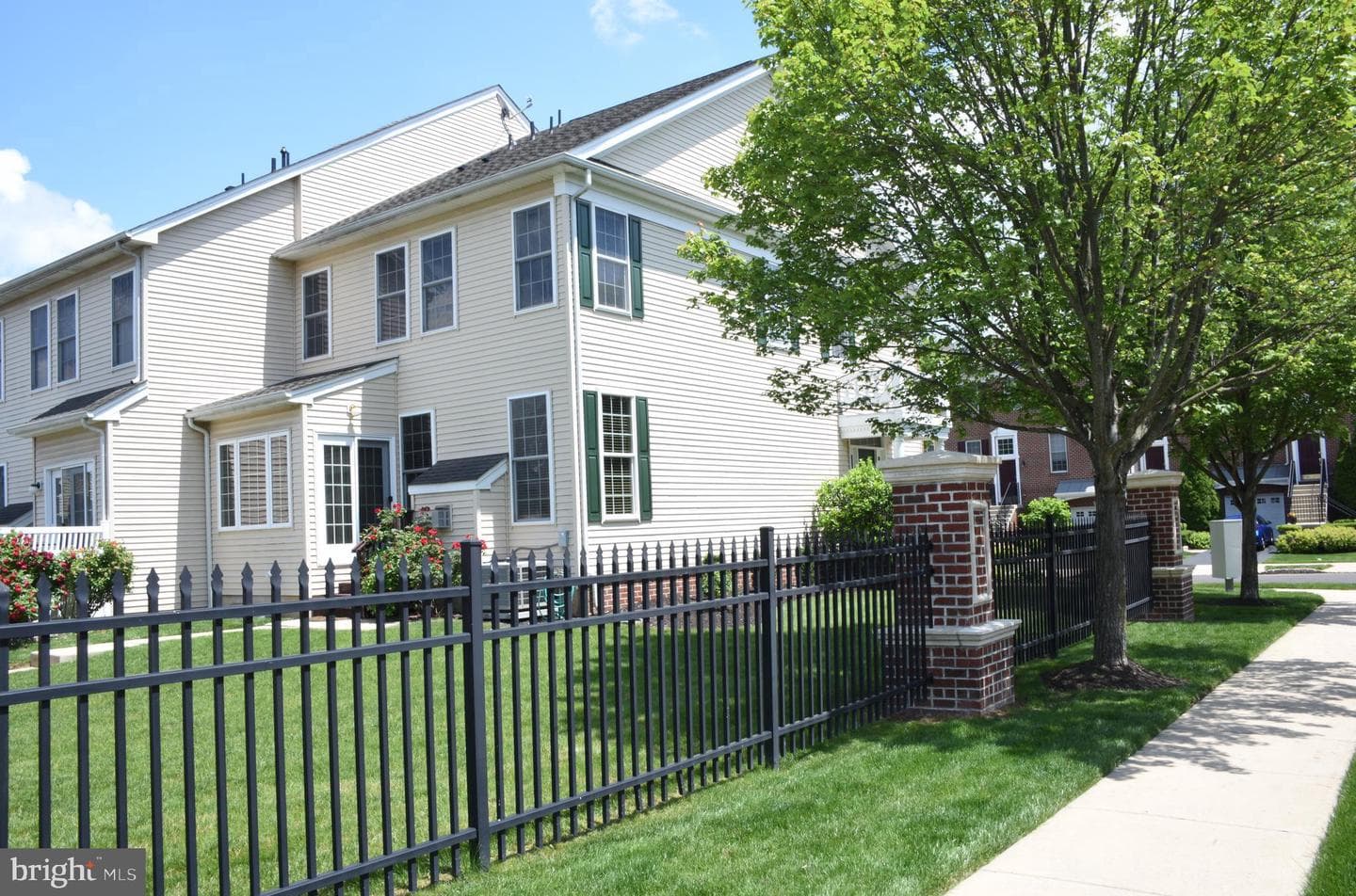 3040 Dorchester Street E photo 12