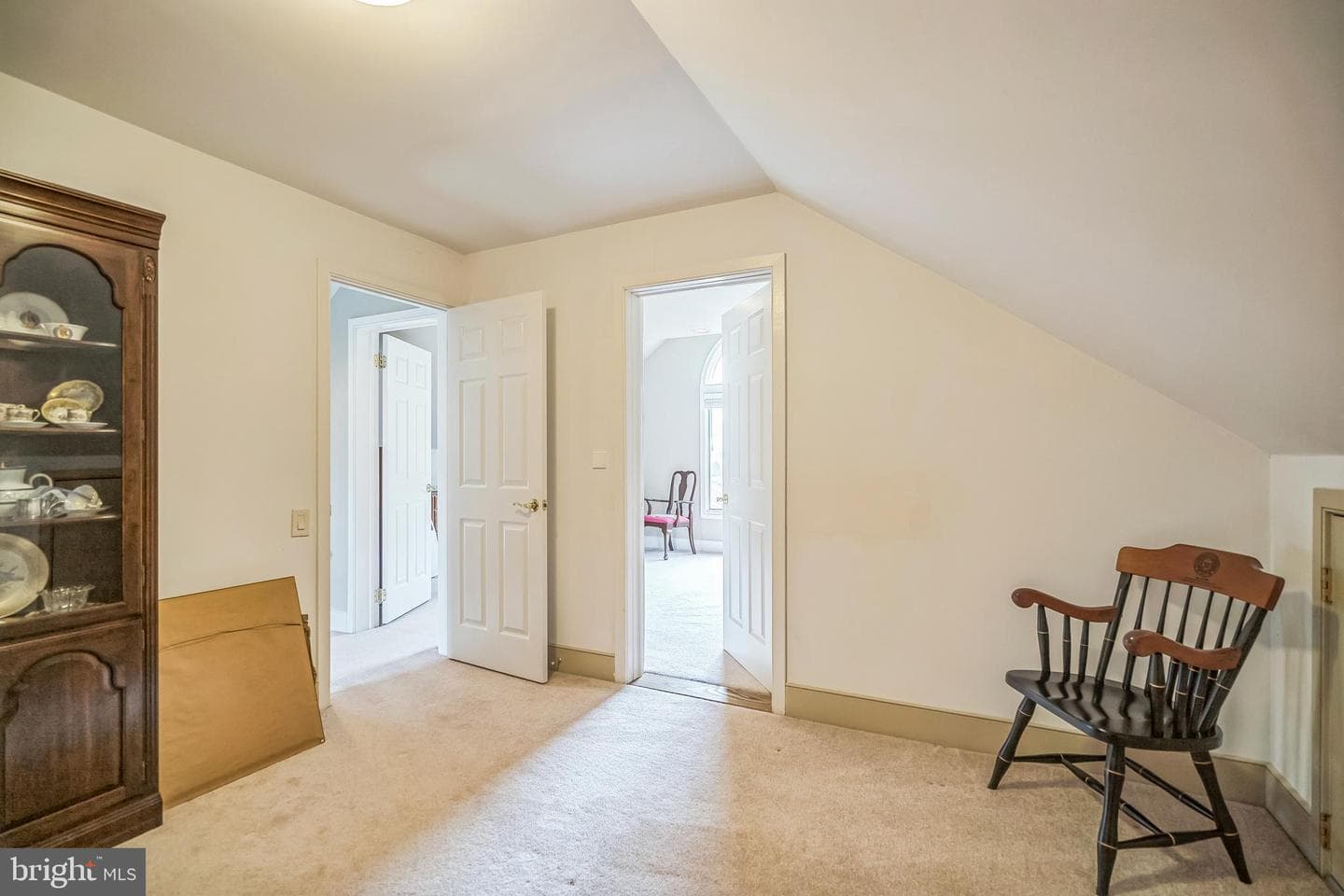 4 Barnes Court photo 32