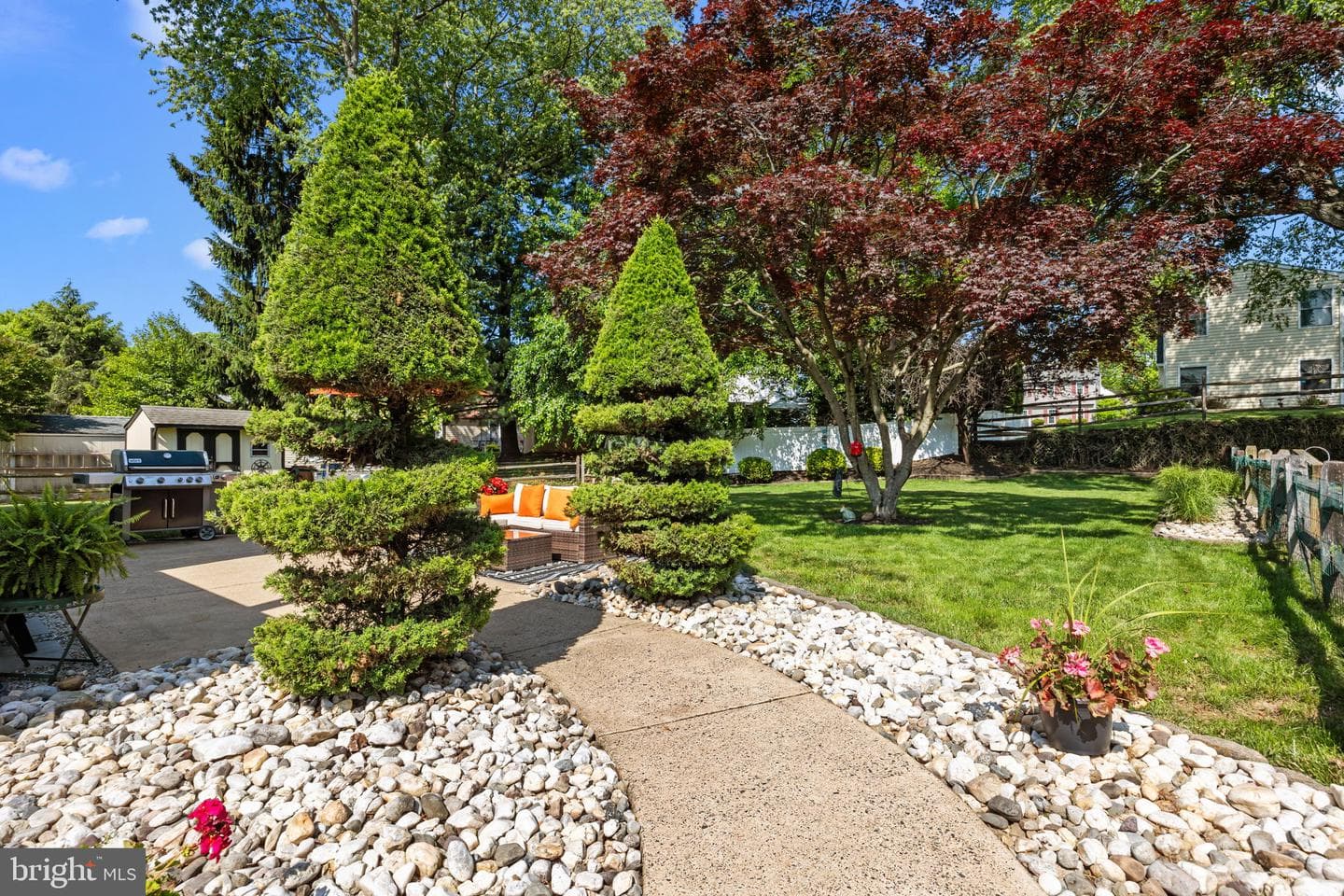 3 Adrian Place photo 36