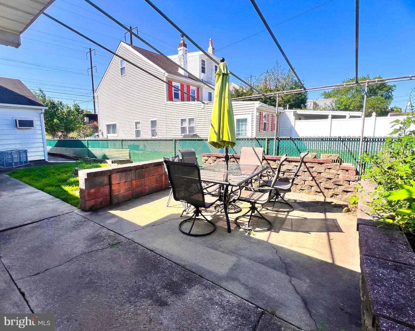 841 Garden Street photo 21
