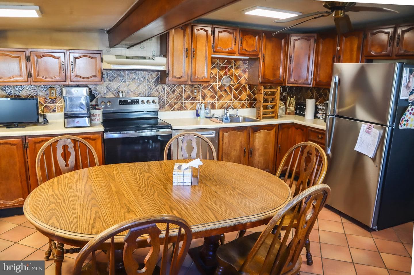 841 Garden Street photo 7