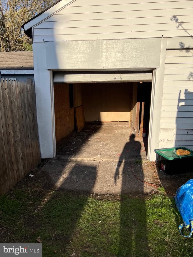 523 Swain Street photo 3