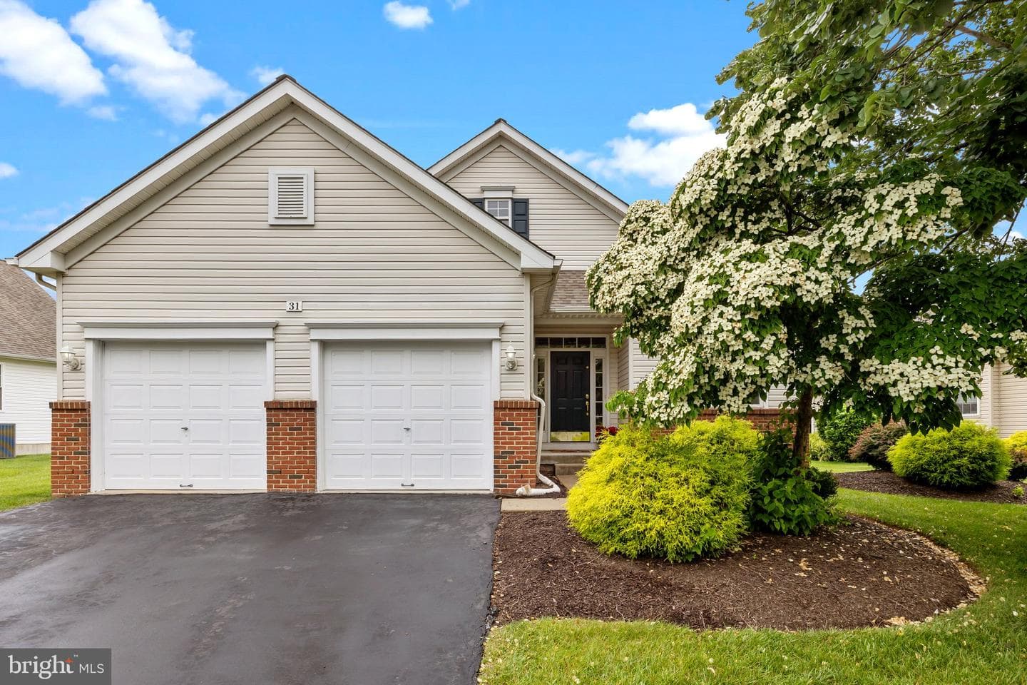 31 Blue Flax Lane photo 1