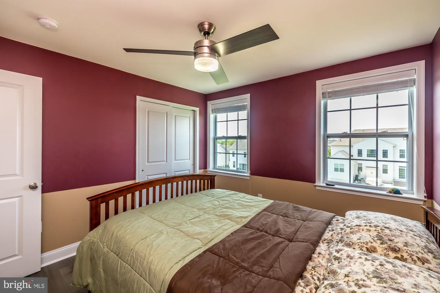 1361 Memorial Drive photo 27