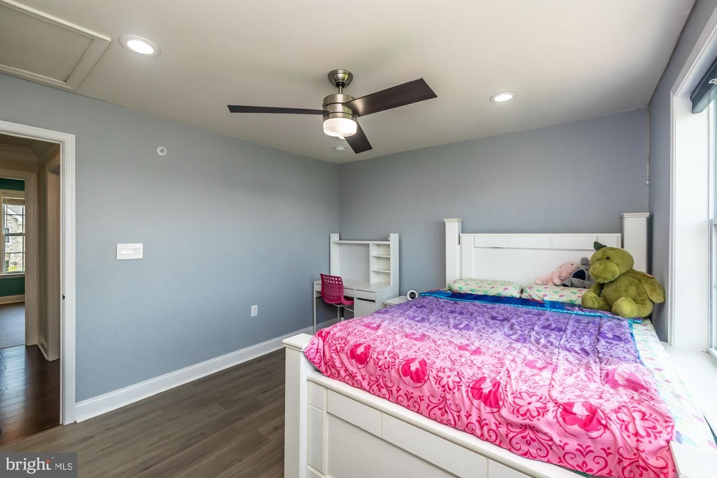 1361 Memorial Drive photo 28