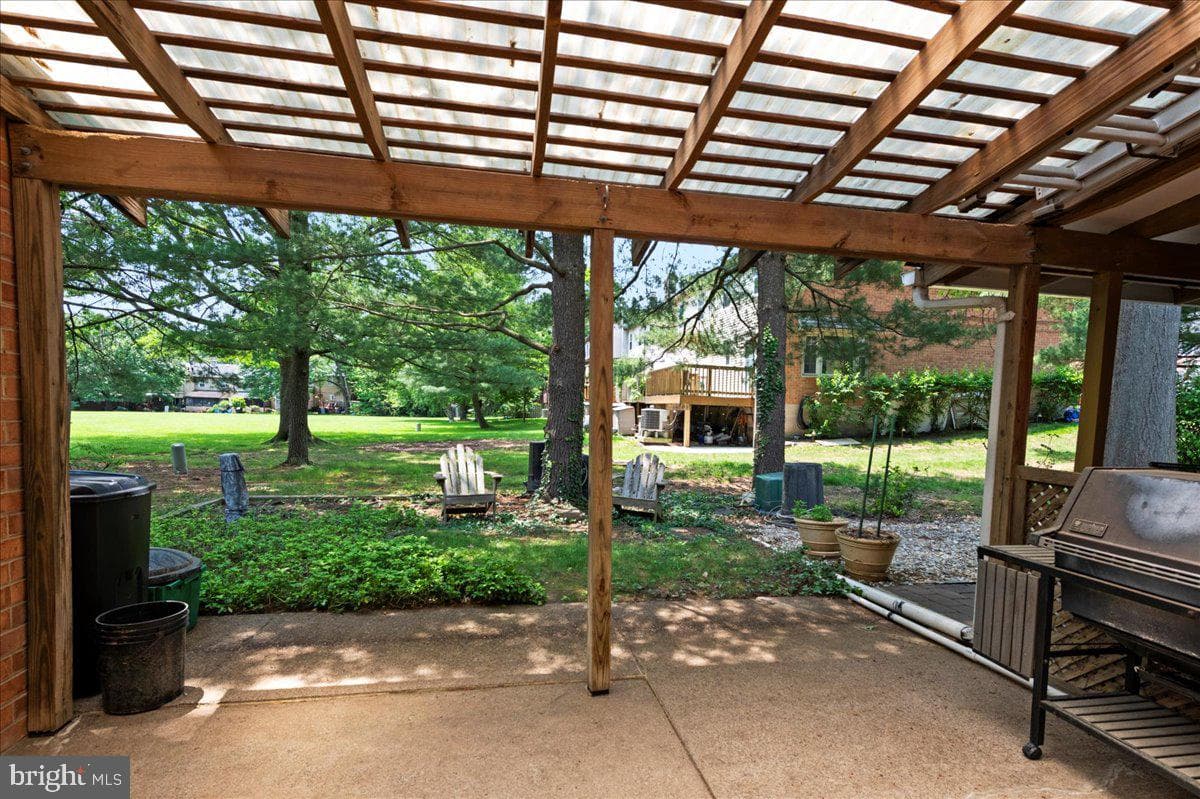 14 Providence Avenue photo 22