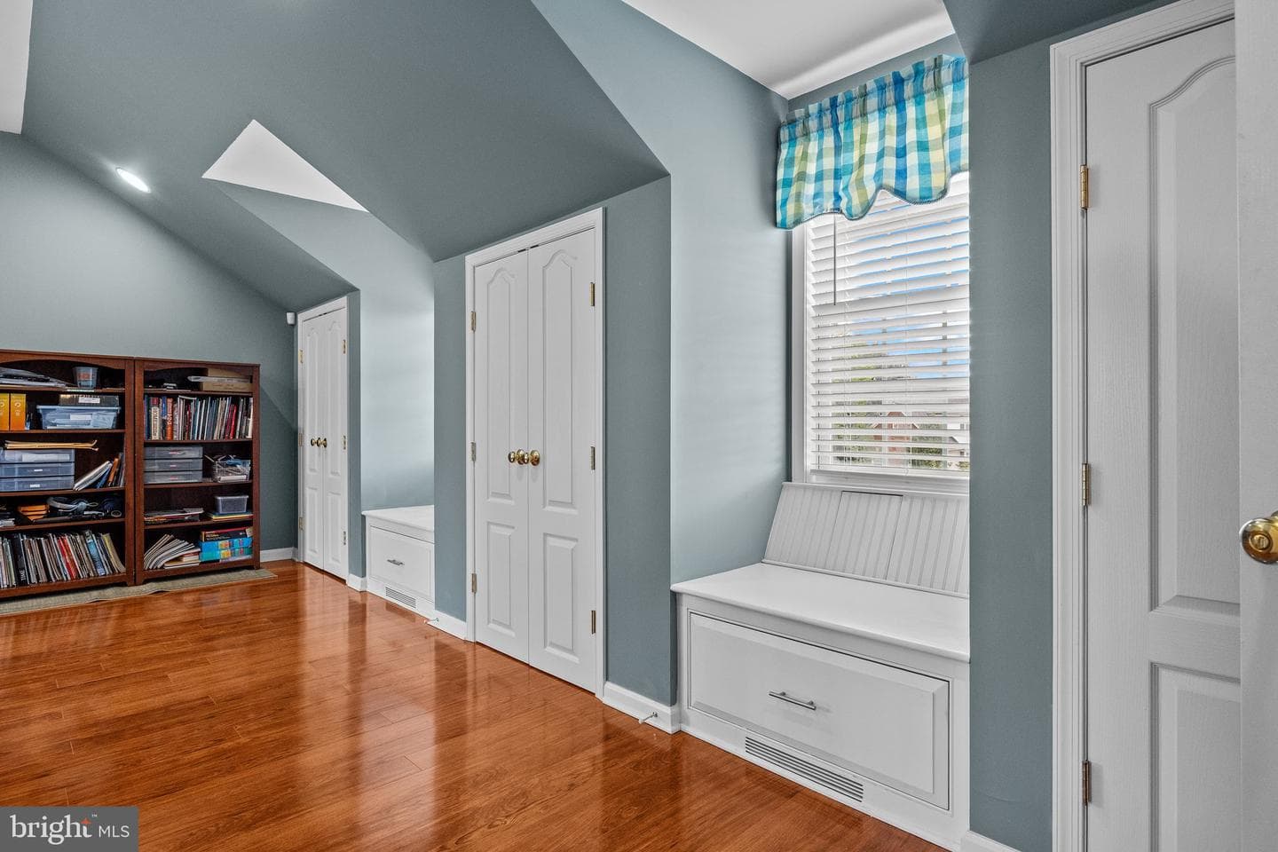 20 Cathleen Drive photo 27