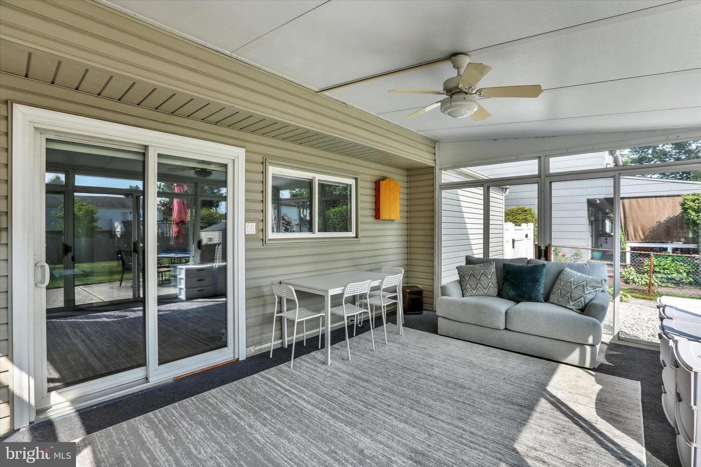 869 Primrose Drive photo 28