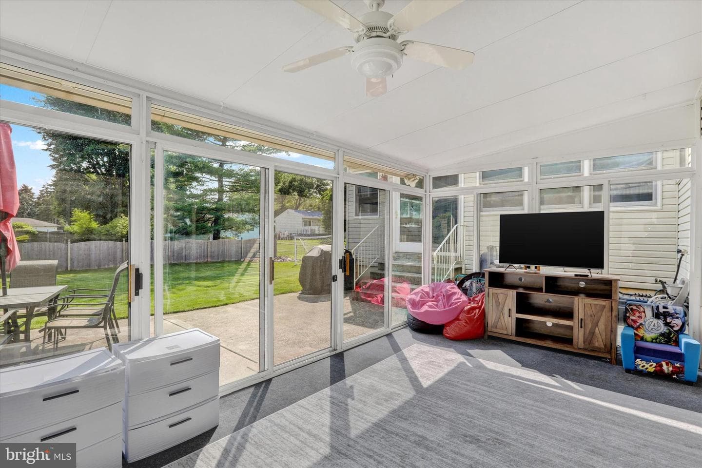869 Primrose Drive photo 29