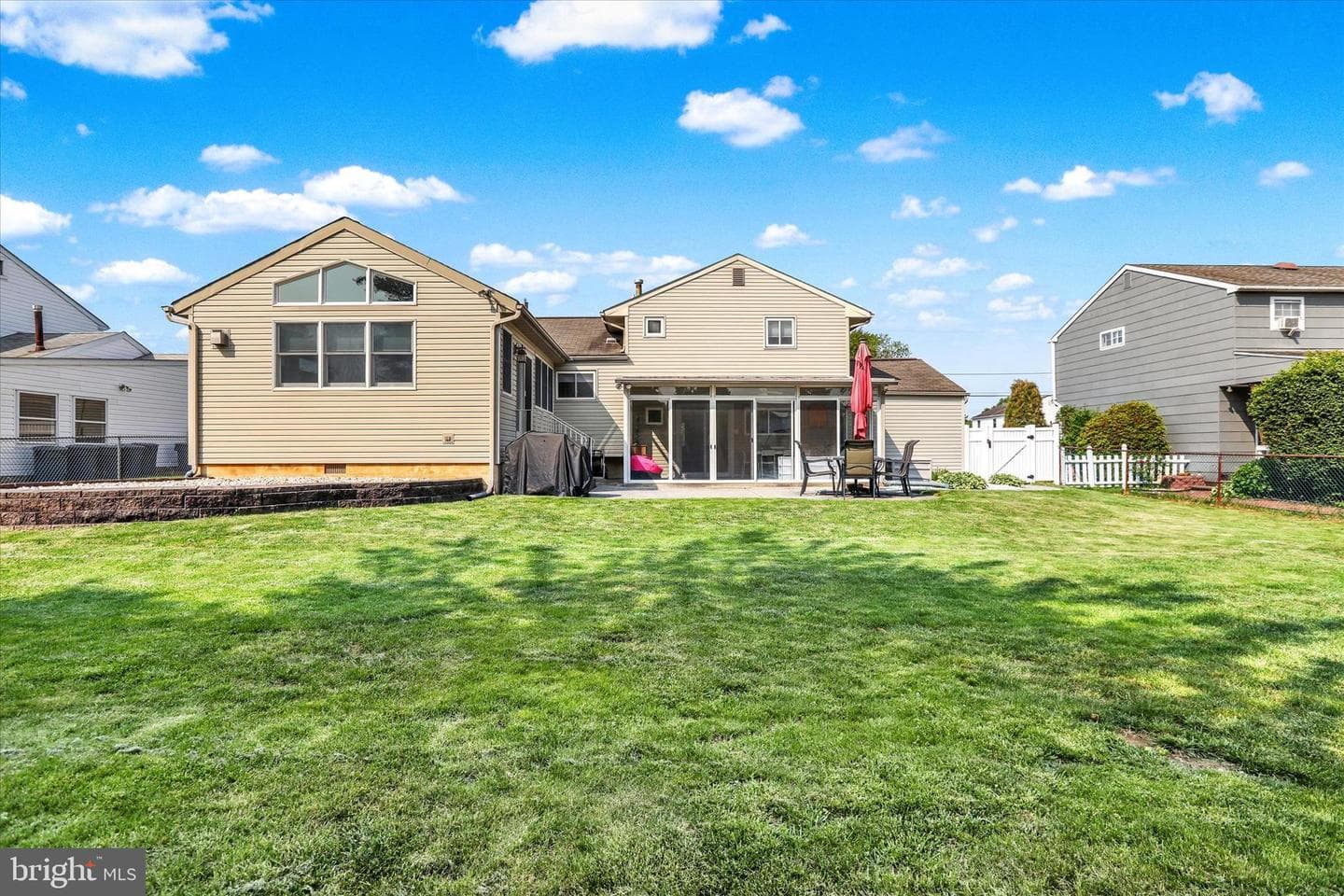 869 Primrose Drive photo 31
