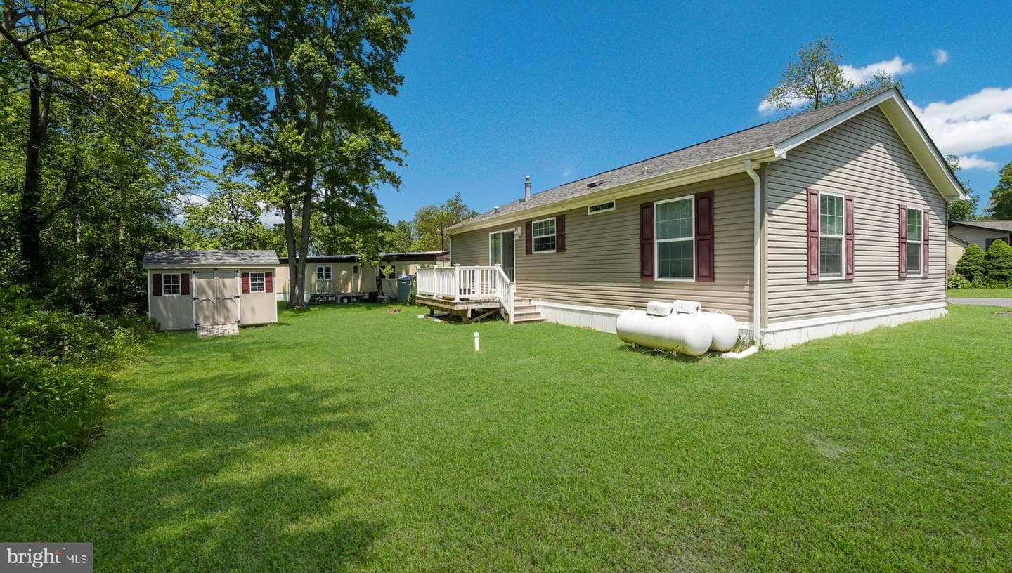 4 Laurel Terrace photo 26