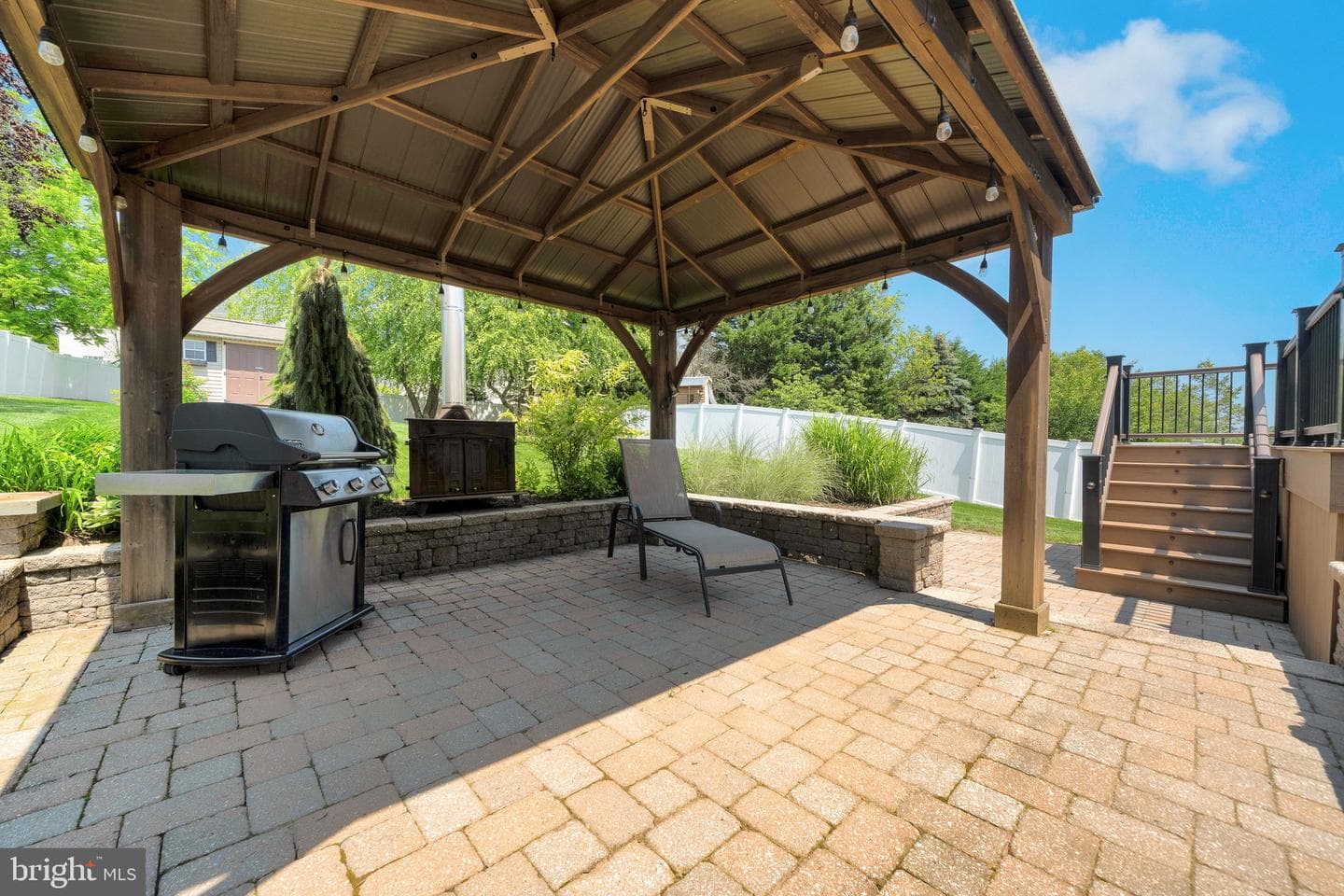 4547 Summerhill Drive photo 38