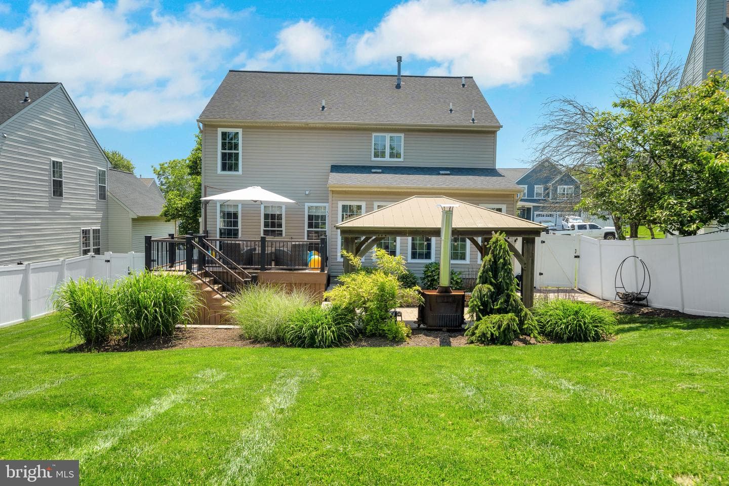4547 Summerhill Drive photo 39