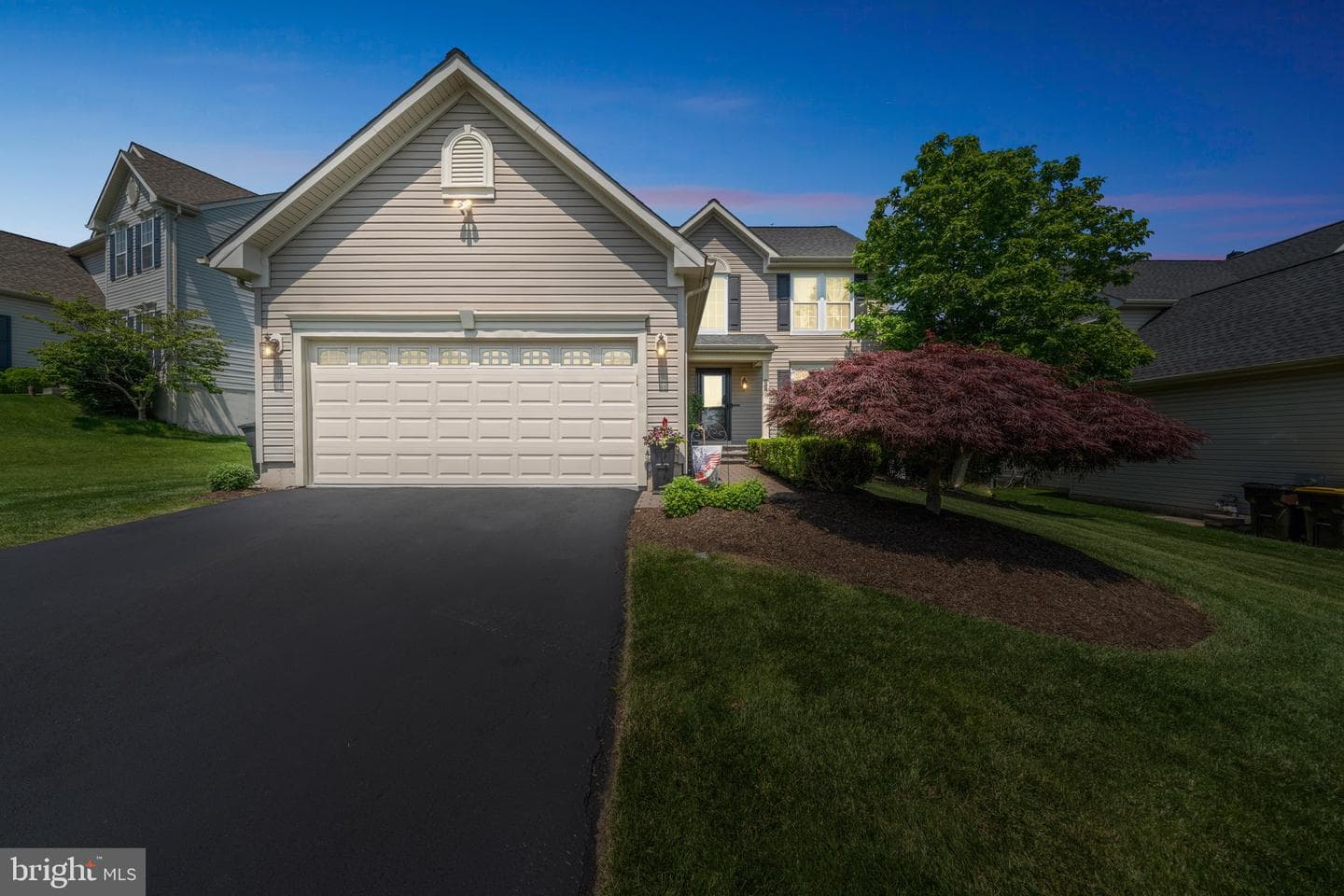 4547 Summerhill Drive photo 4