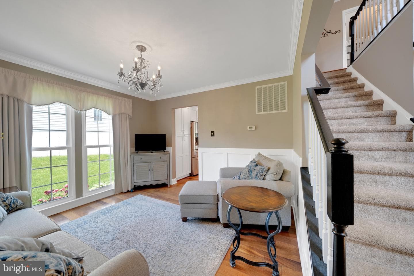 4547 Summerhill Drive photo 6