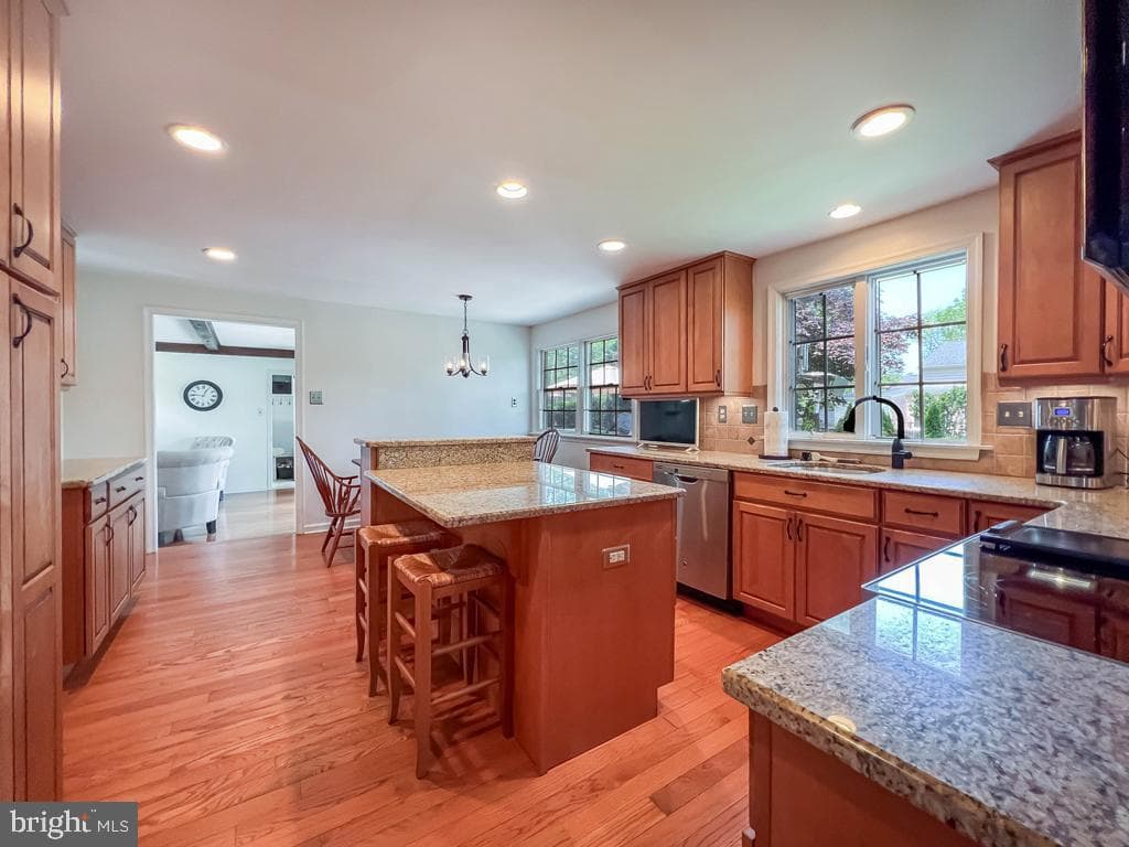 922 Edgewood Road photo 21