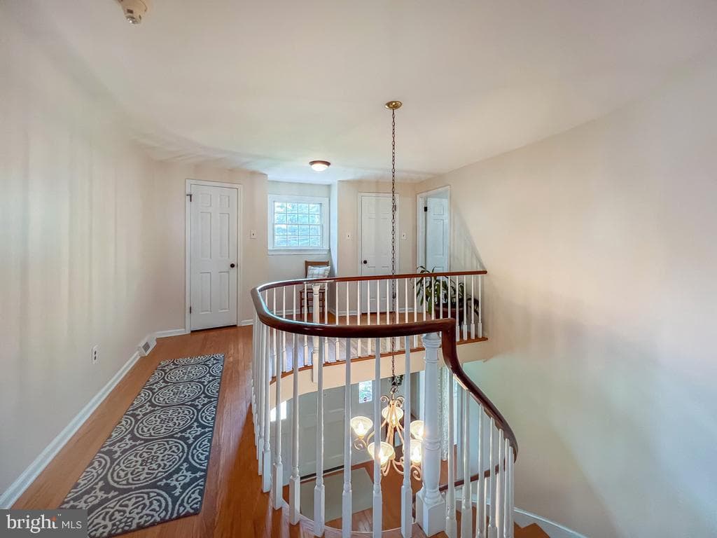 922 Edgewood Road photo 30