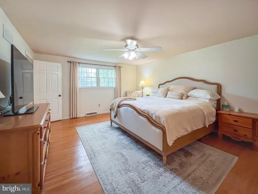 922 Edgewood Road photo 31