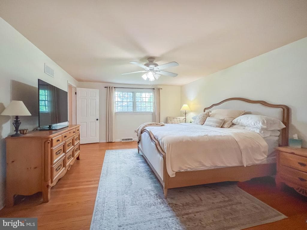 922 Edgewood Road photo 32