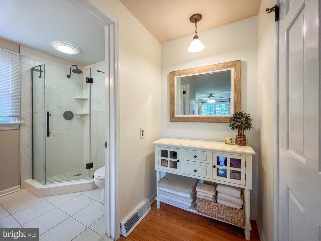 922 Edgewood Road photo 37