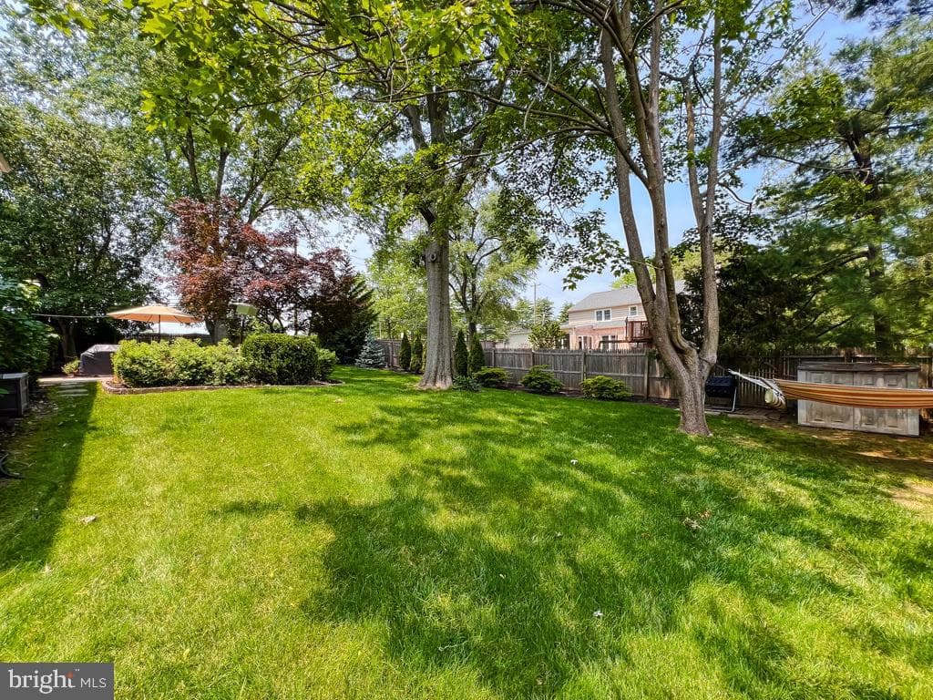 922 Edgewood Road photo 67