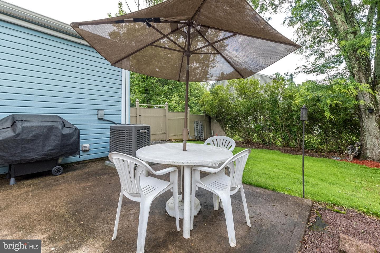 866 Decker Lane photo 4