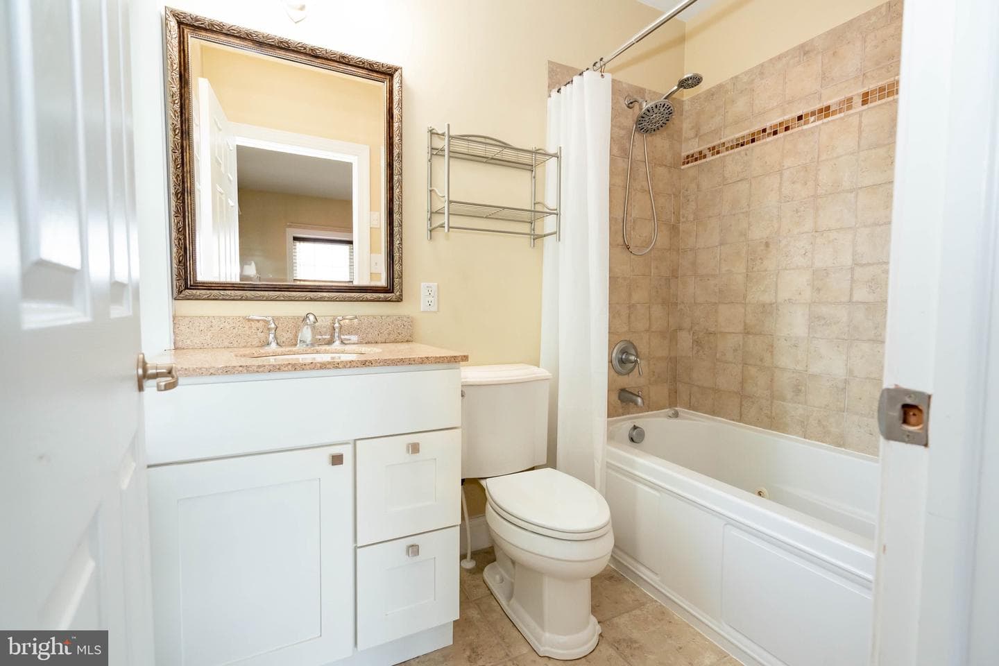 19 E Broad Street #b-1 photo 31