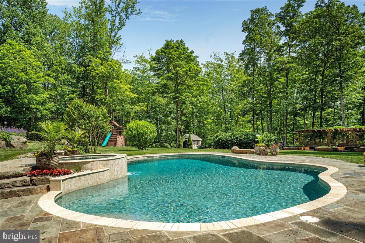 412 Rockwood Path photo 58