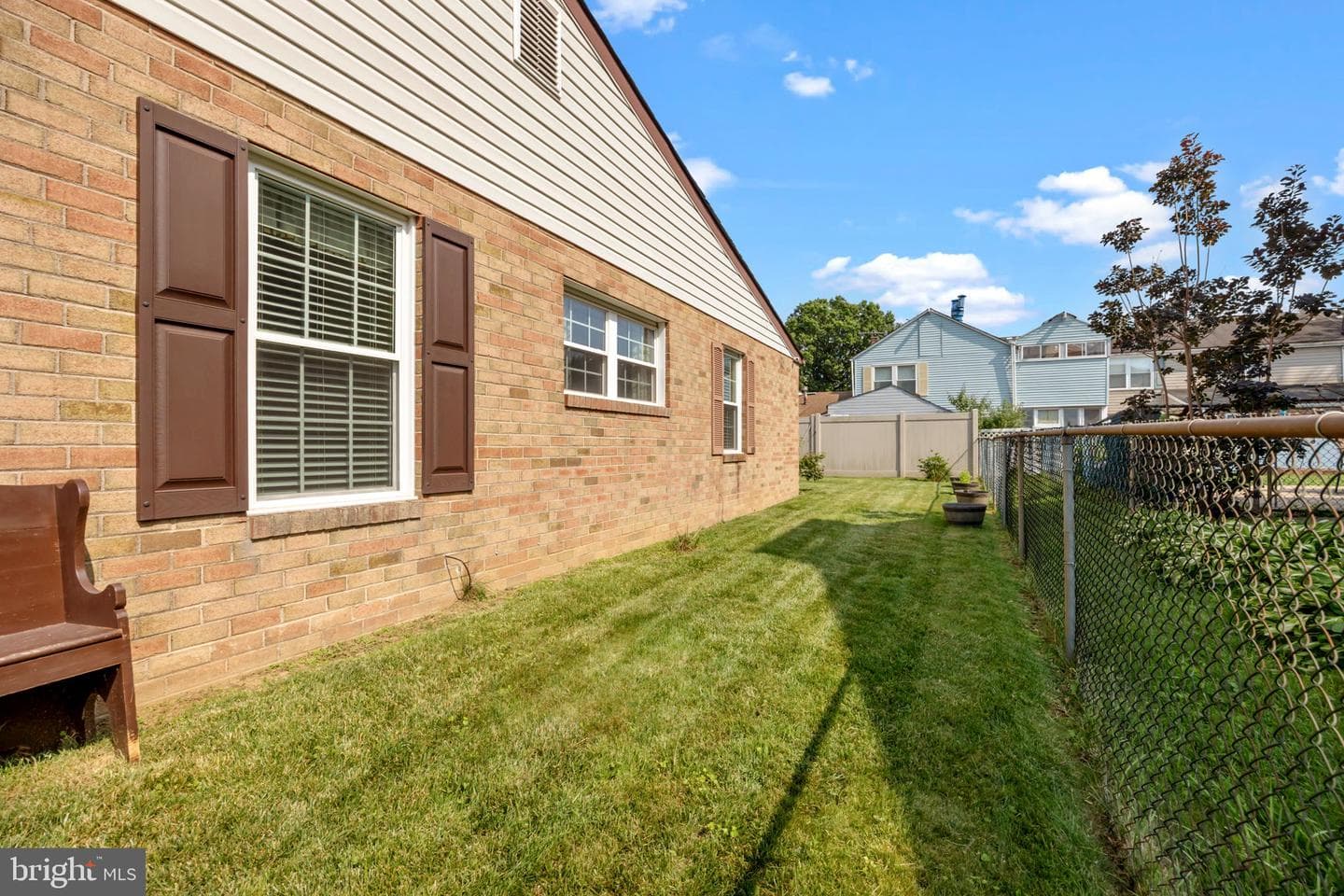 6325 Militia Court photo 16
