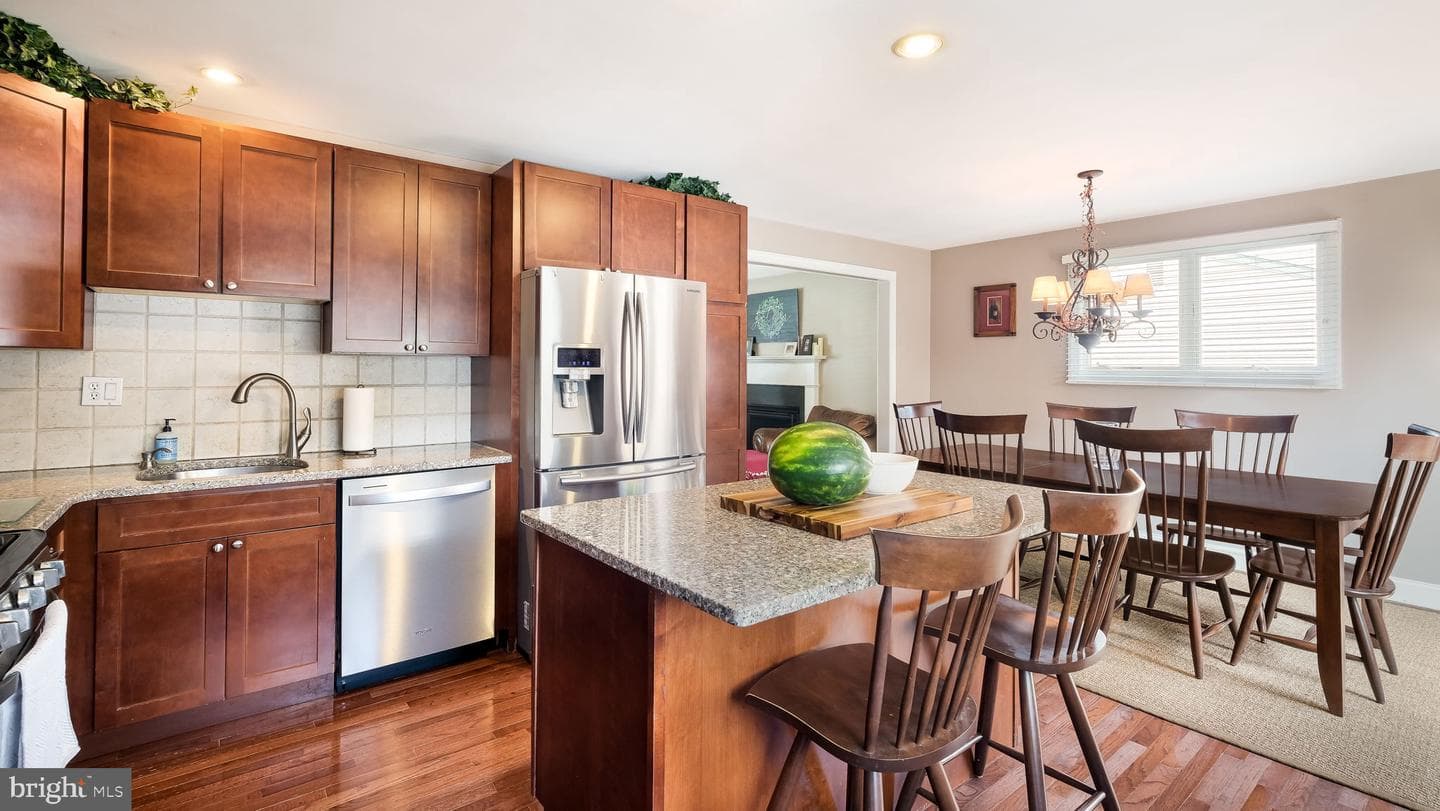 275 Magnolia Road photo 10