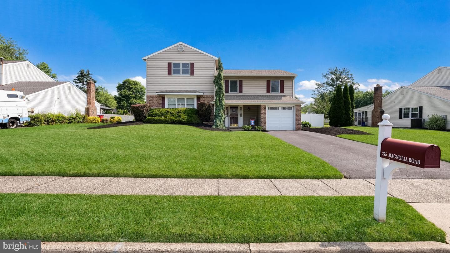 275 Magnolia Road photo 2