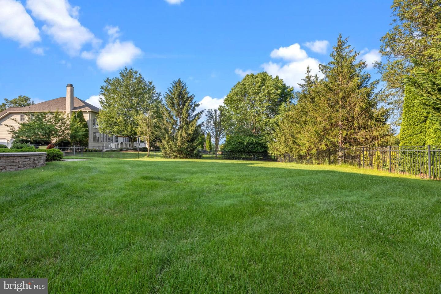116 Addis Drive photo 48