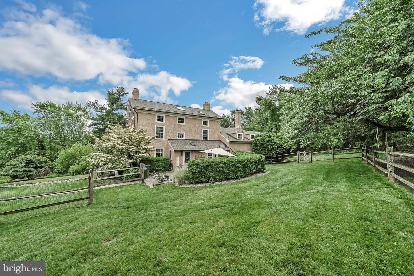 250 Cambridge Place photo 53
