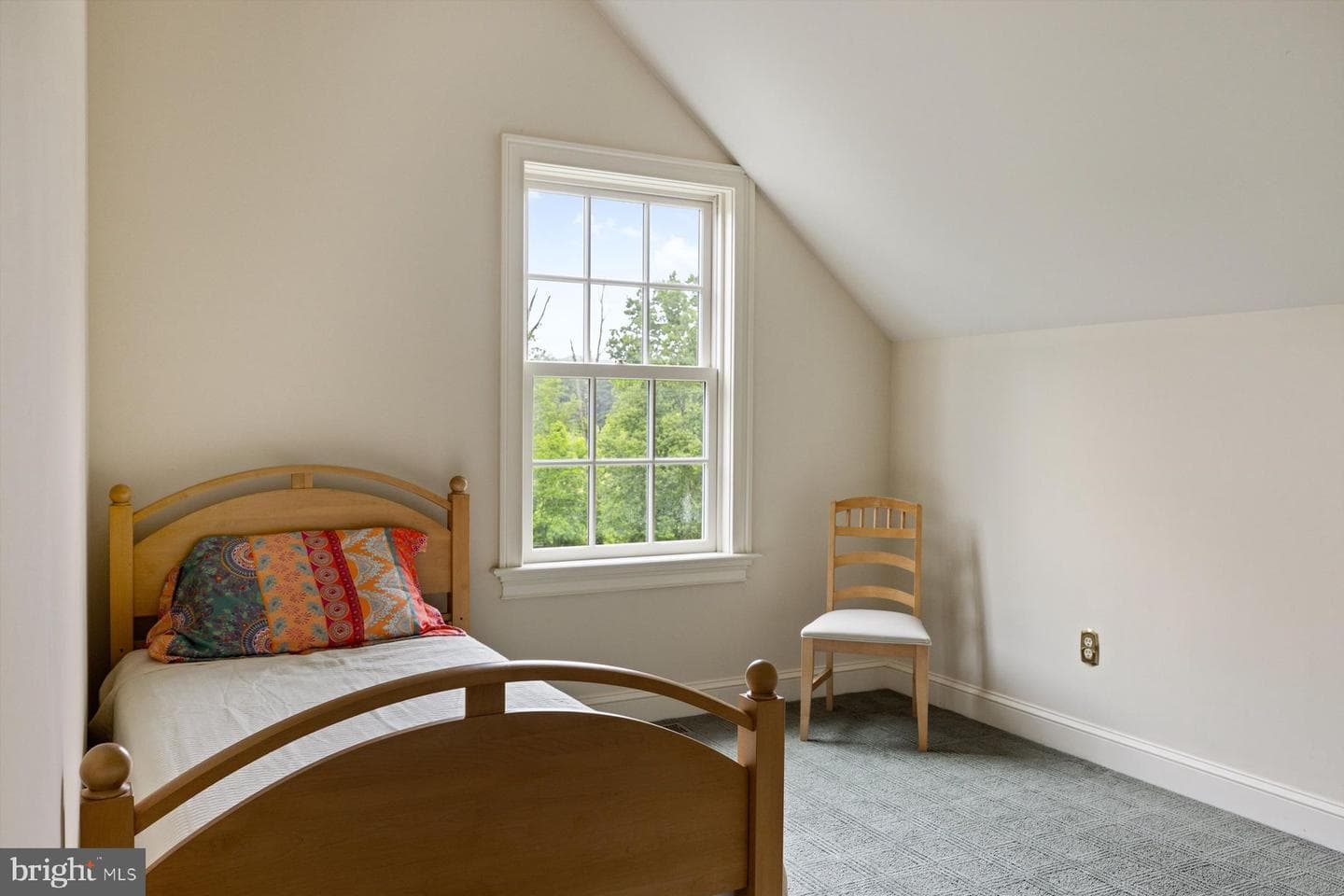 233 Lurgan Road photo 32