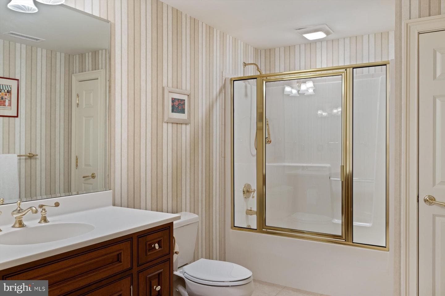 233 Lurgan Road photo 46