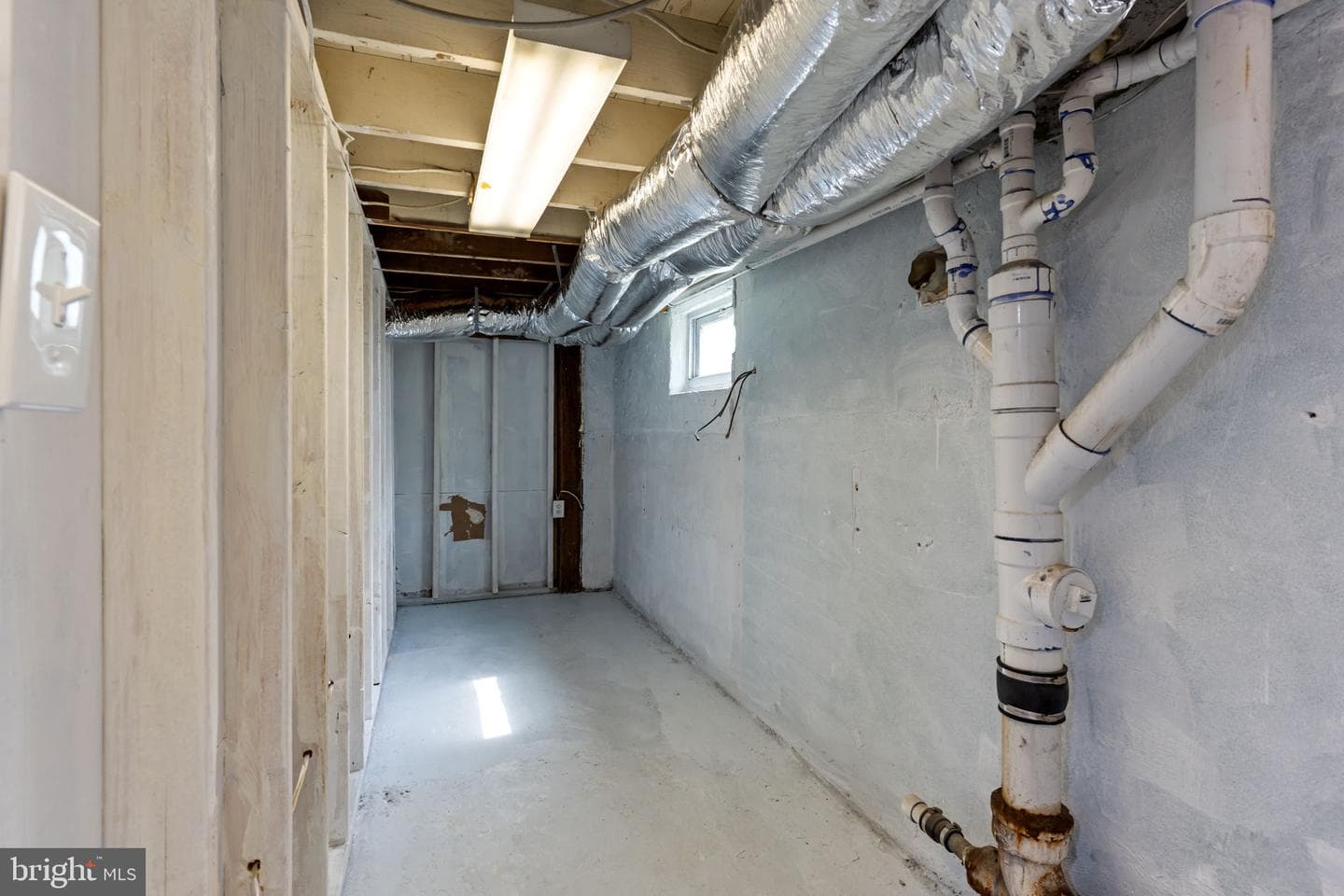 322 Newport Road photo 26