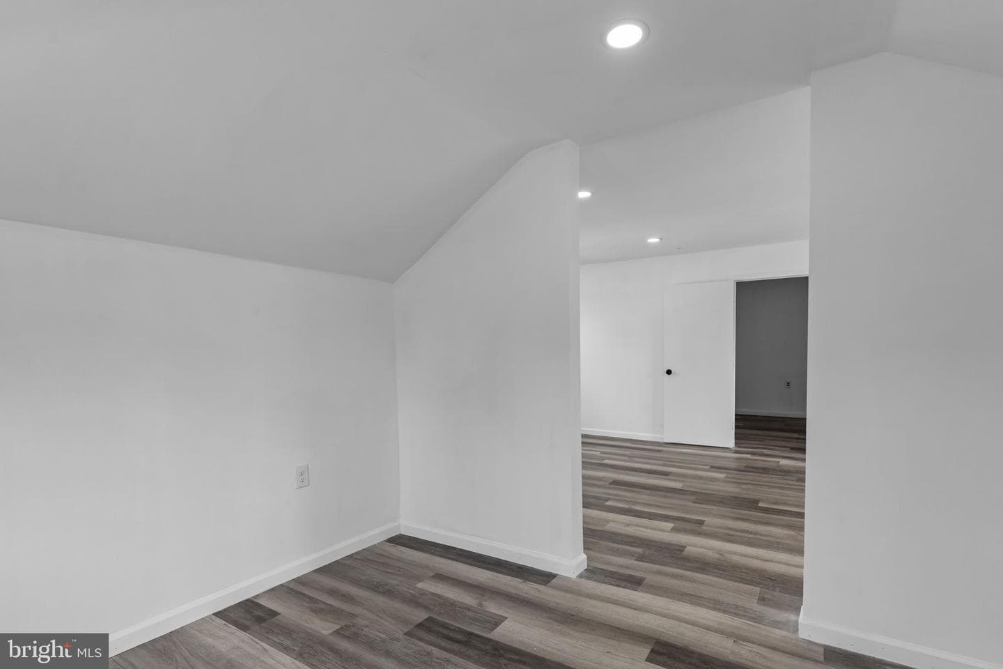 322 Newport Road photo 34