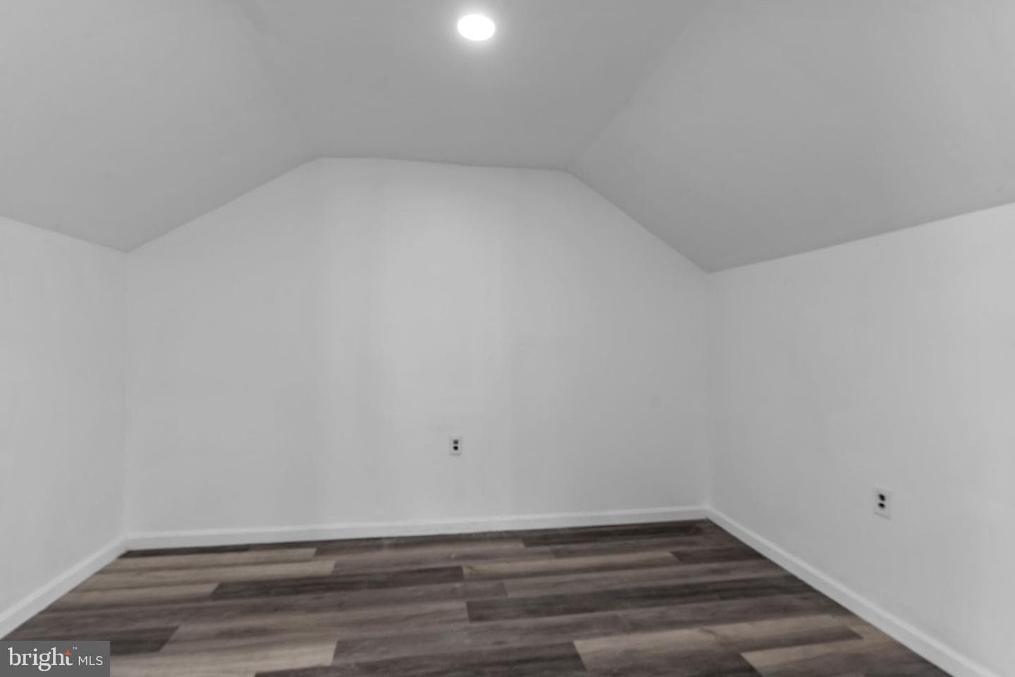 322 Newport Road photo 35